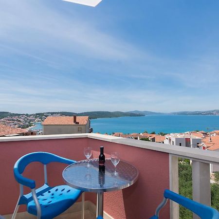 Apartment Ljuba Trogir Exterior foto