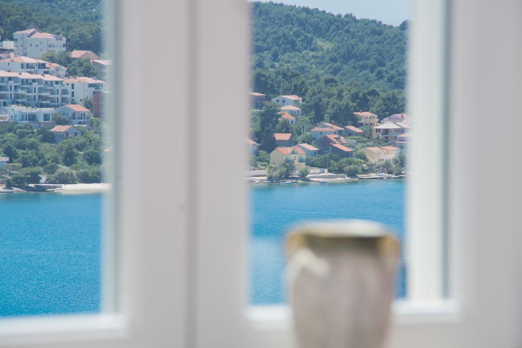 Apartment Ljuba Trogir Exterior foto