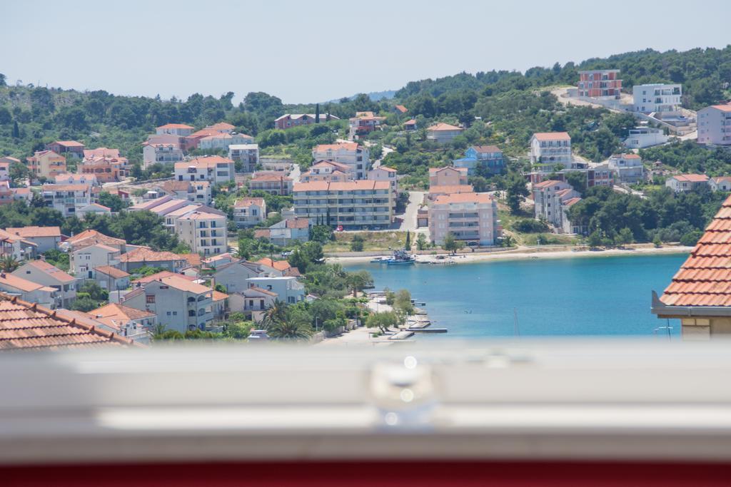Apartment Ljuba Trogir Exterior foto