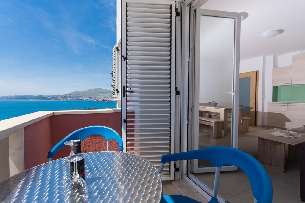 Apartment Ljuba Trogir Exterior foto
